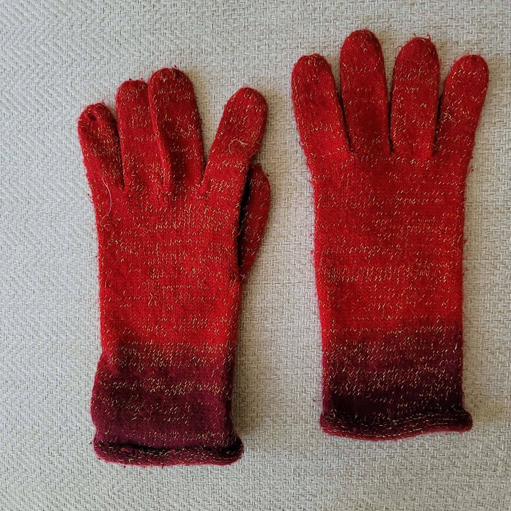 Nordstrom one size red purple ombre gold thread stretch knit gloves